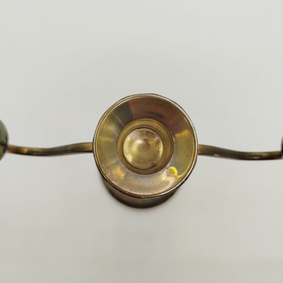 Подсвечник на три свечи