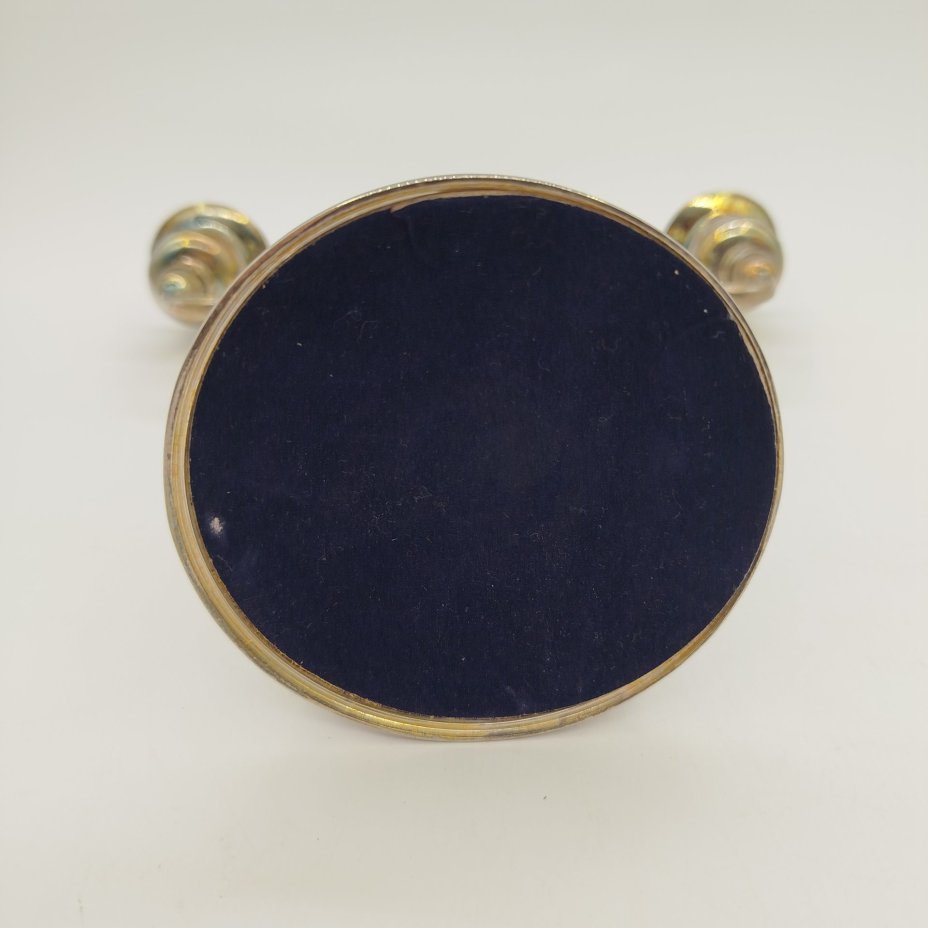 Подсвечник на три свечи