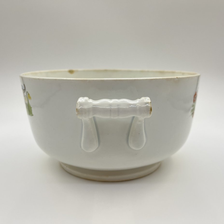 Супница детская (без крышки), фаянс, деколь, Конаковский фаянсовый завод им. М.И. Калинина (ЗиК Конаково), СССР, 1932-1952 гг.