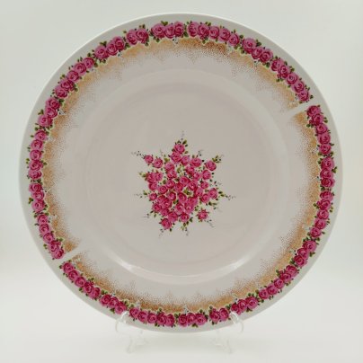 Блюдо, украшенное цветочным декором, фарфор, деколь, золочение, Graf Von Henneberg Porzellan, 1777 Jlmenau, ГДР, 1973-1977 гг.