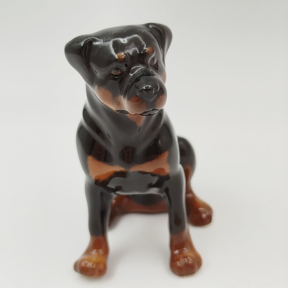 Статуэтка "Ротвейлер" ("Собака")