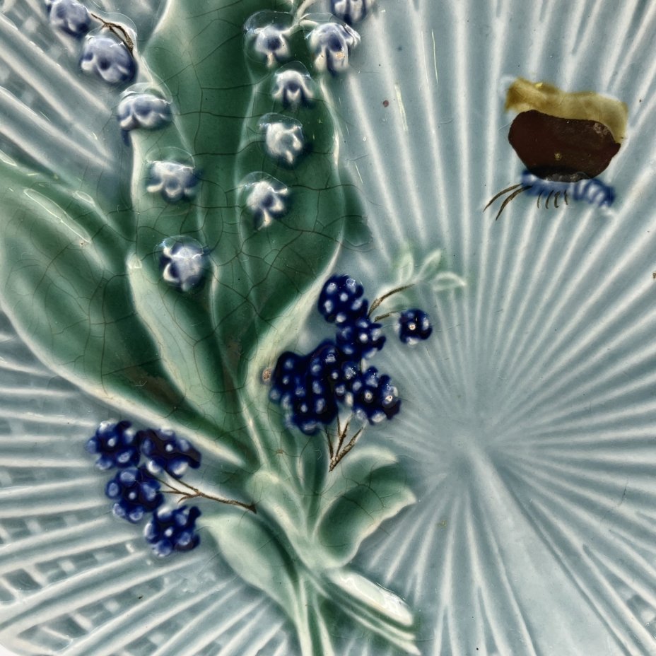 Тарелка "Ландыши"