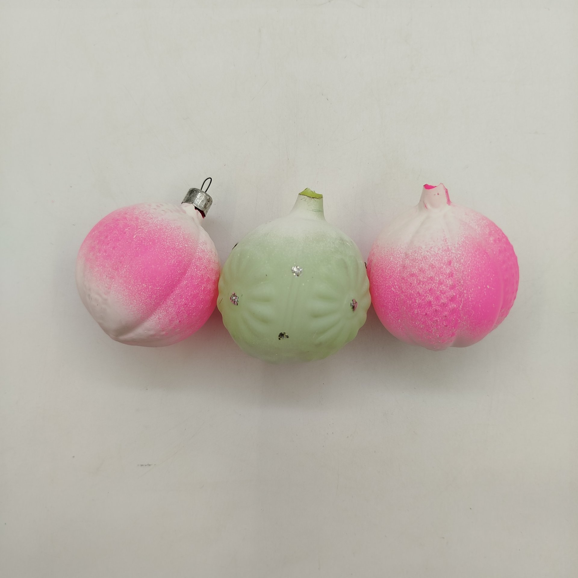 Набор из трёх ёлочных игрушек, стекло, Московский завод ёлочных украшений, СССР, 1970-1990 гг.