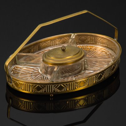 Менажница в стиле ArtDeco на 5 секций  на металлическом подносе для подачи различных закусок, стекло, пресс, поднос - сплав металлов, Европа, 1930-1950 гг.