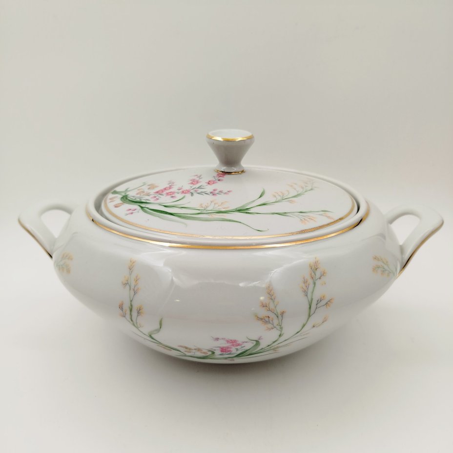 Супница, украшенная цветочным декором, фарфор, деколь, золочение, Bareuther & Co., Bavaria, Германия, 1931-1945 гг.