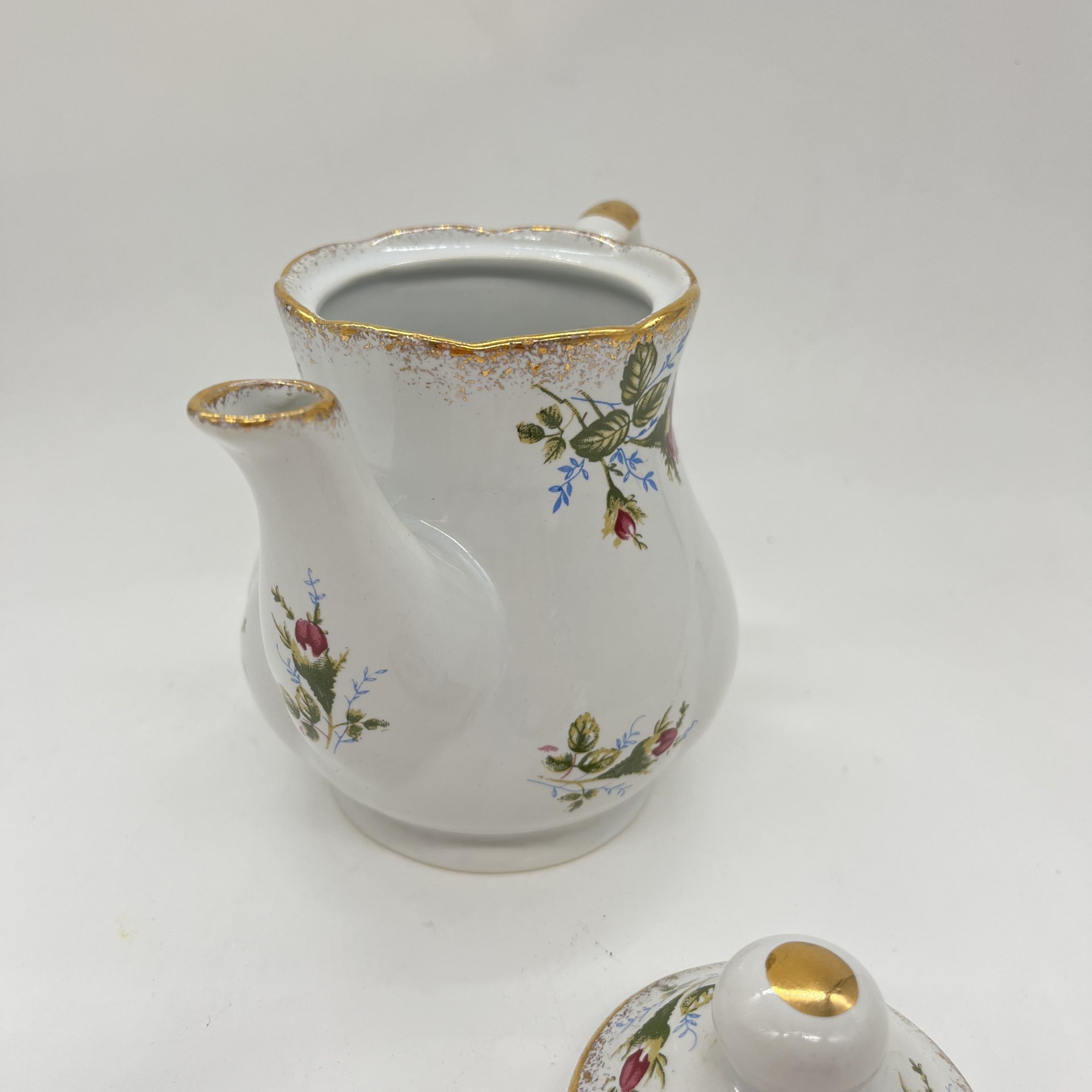 Кофейник с декором "Розы"
