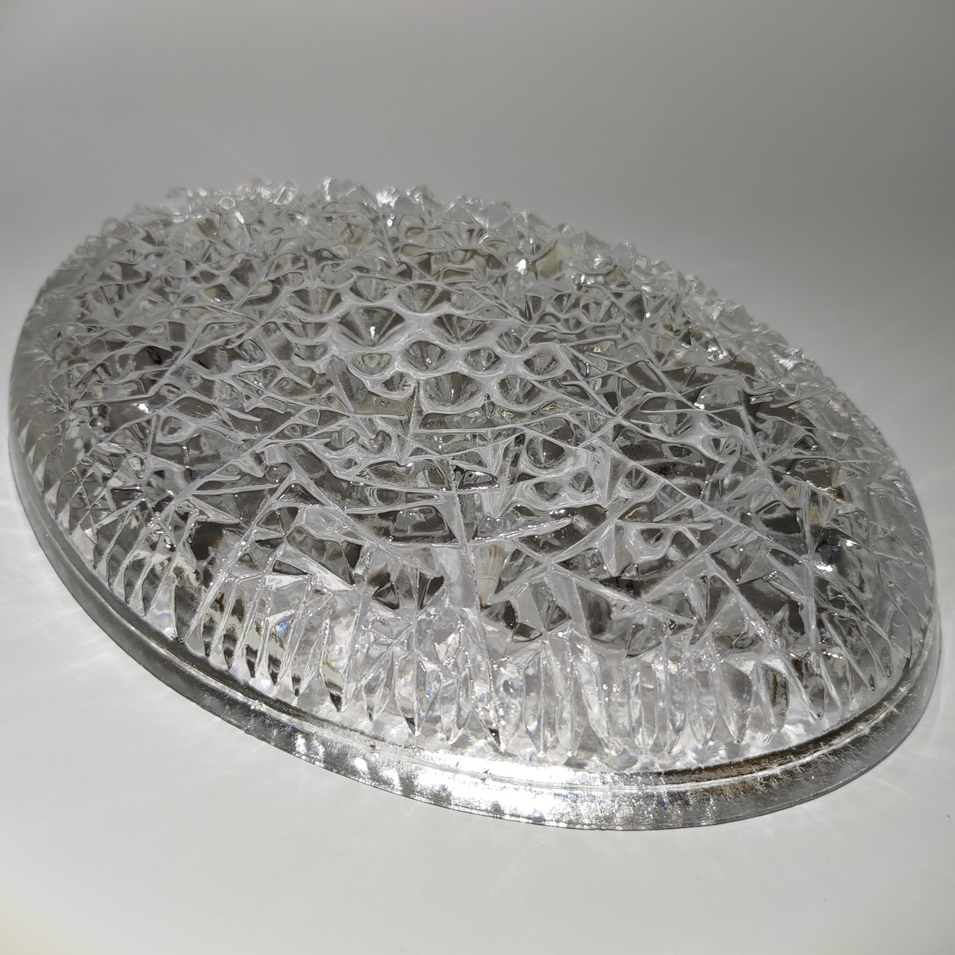 Блюдо овальной формы с рельефным декором, стекло, пресс, СССР, 1960-1990 гг.