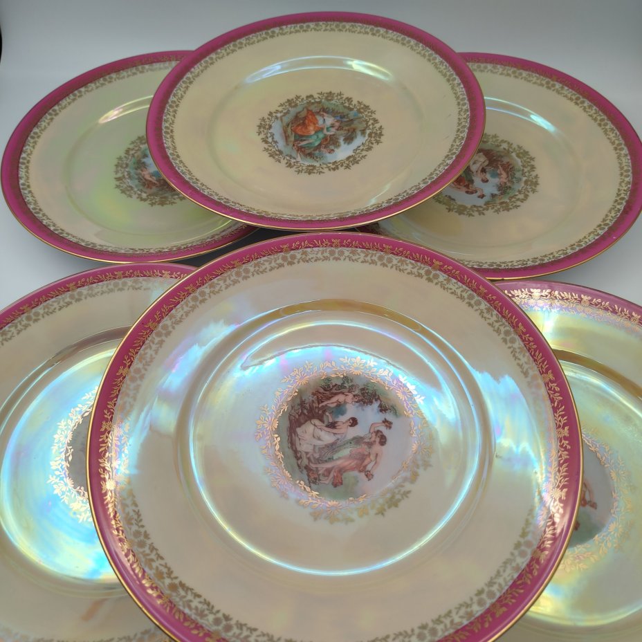 Набор обеденных тарелок из сервиза "Мадонна" на 6 персон, фарфор, деколь, люстр, золочение, Fortuna Eisenberg, Германия, 1960-1973 гг.