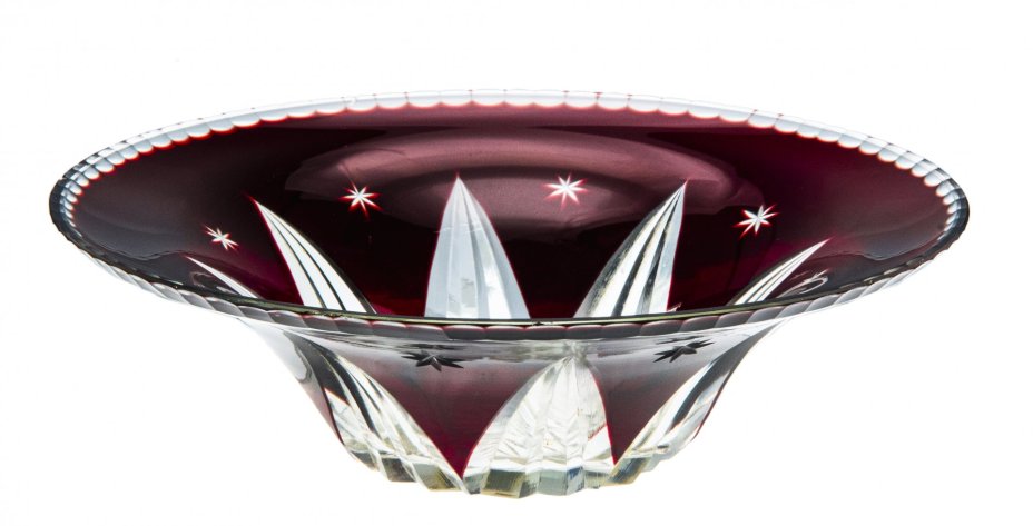 Ваза (конфетница) из двухцветного стекла с резным декором, СССР, 1970-1990 гг.