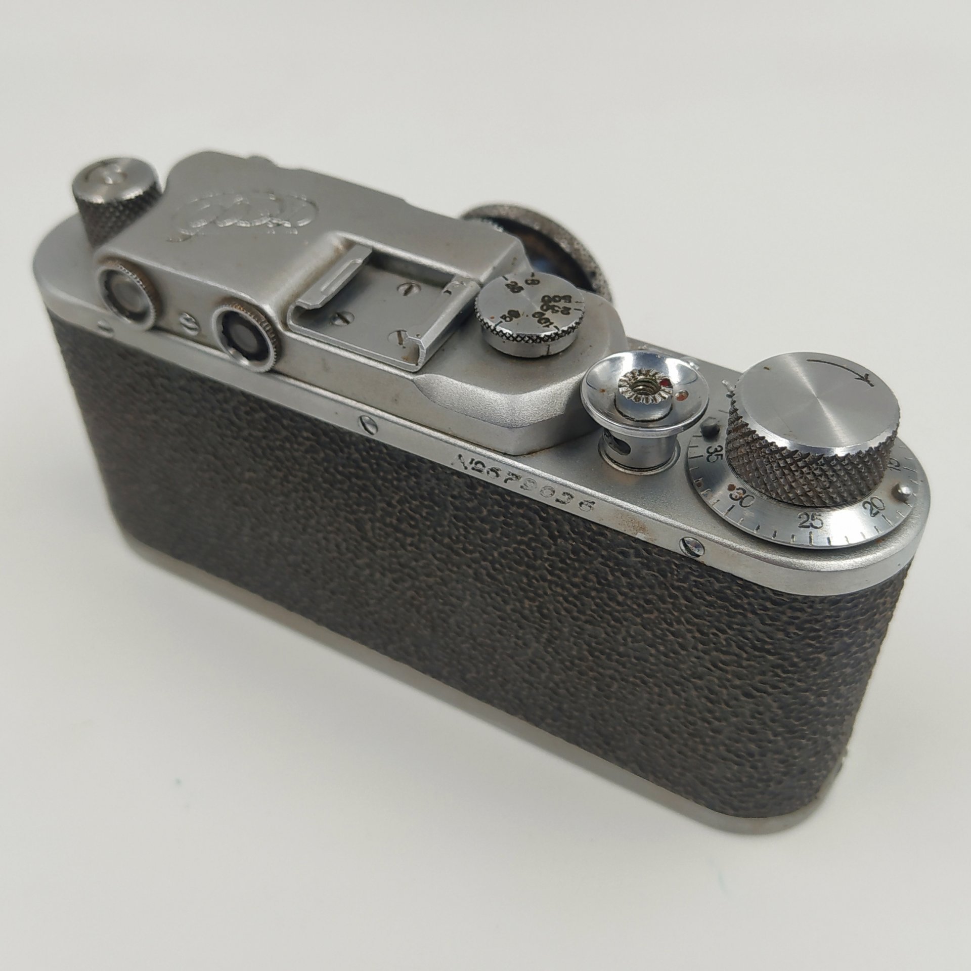 Фотоаппарат "ФЭД" в оригинальном кофре, металл, пластик, стекло, кожа, Харьковский машиностроительный завод им. Дзержинского (ФЭД), СССР, 1945-1955 гг.