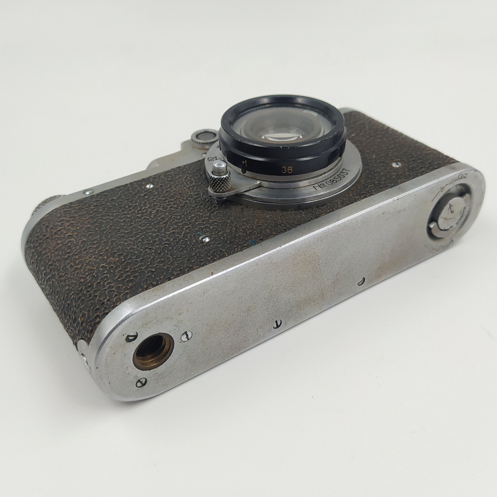 Фотоаппарат "ФЭД" в оригинальном кофре, металл, пластик, стекло, кожа, Харьковский машиностроительный завод им. Дзержинского (ФЭД), СССР, 1945-1955 гг.