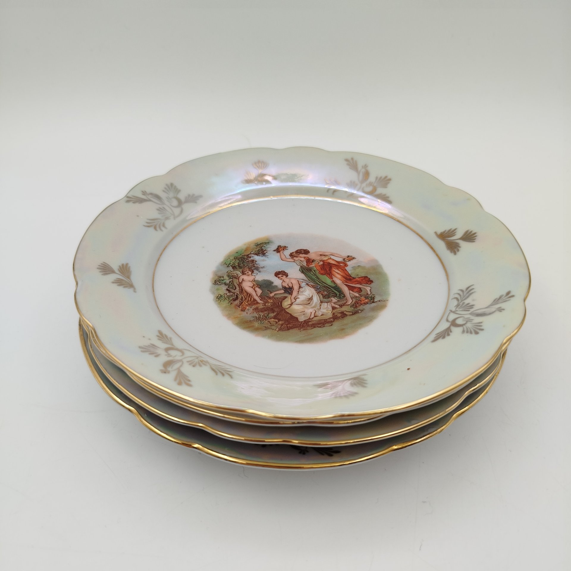 Набор из 4 пирожковых тарелок "Мадонна", фарфор, деколь, люстр, золочение, Kahla, ГДР, 1960-1980 гг.