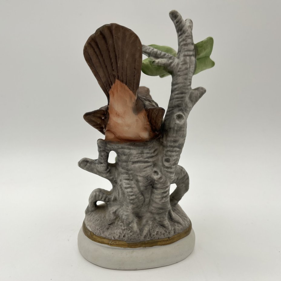 Статуэтка "Птица на ветке"