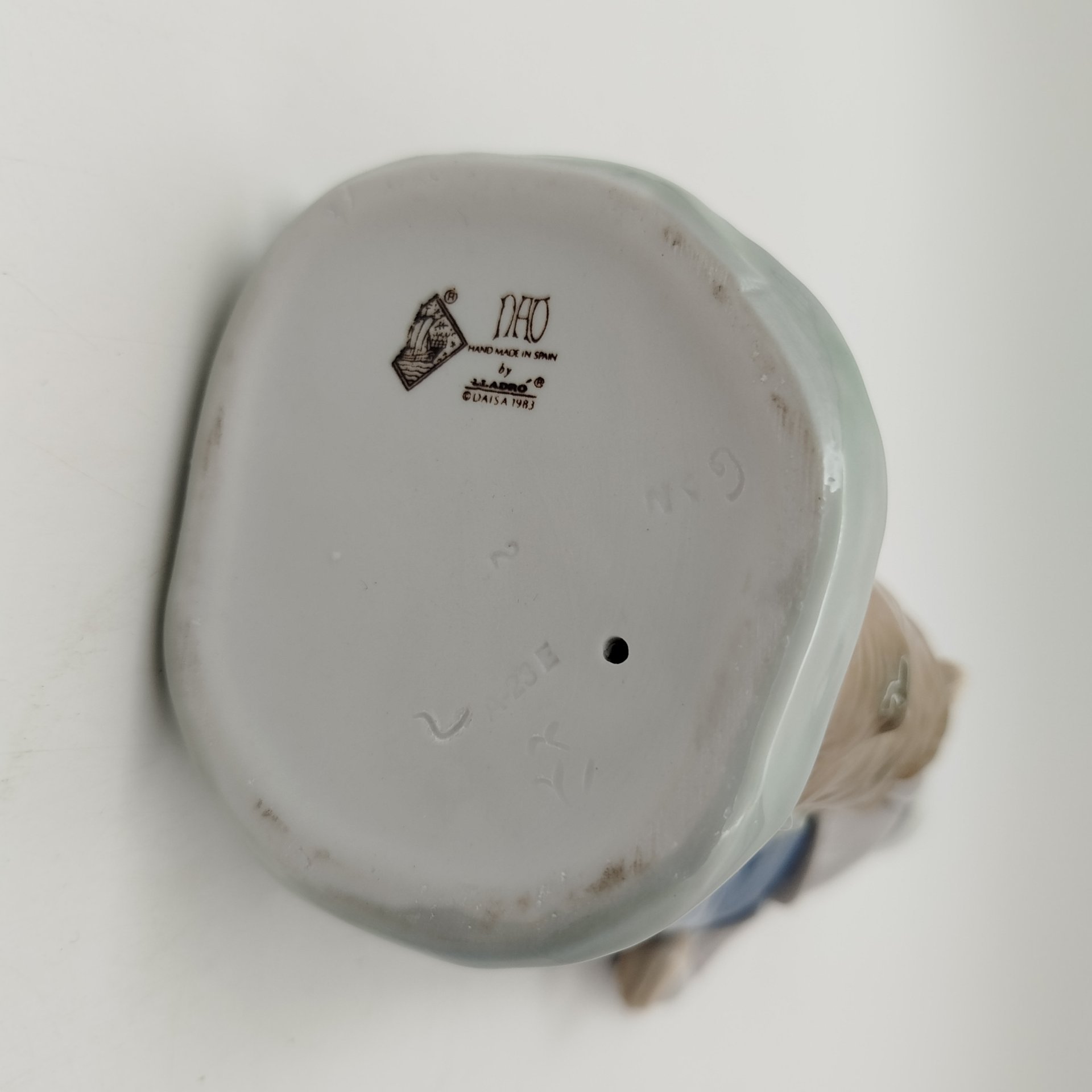 Статуэтка "Мальчик с собакой", фарфор, роспись, NAO Porcelain, Испания, 1983-2000 гг.