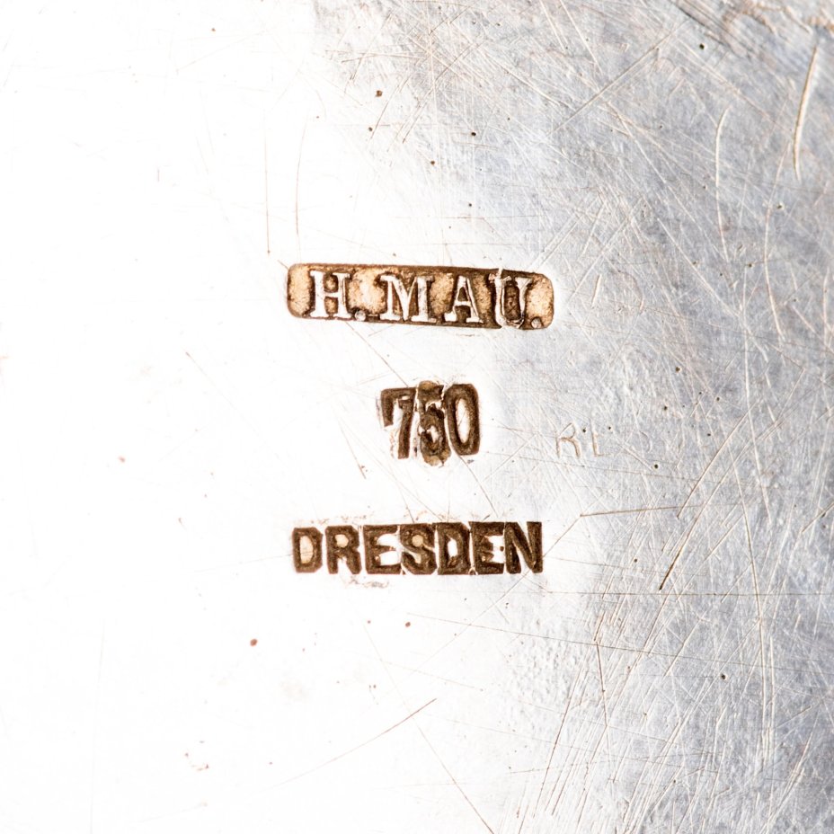 Чайник (кофейник), фирма H. Mau. Dresden (Якоб Вильгельм Генрих Мау)