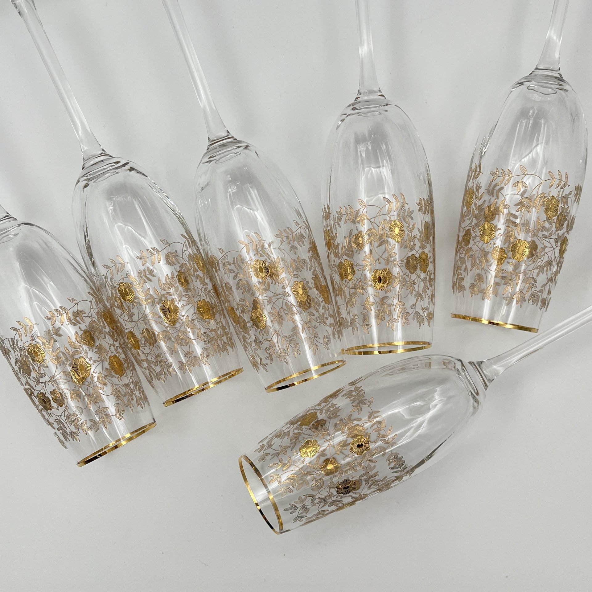 Набор из 6 бокалов (фужеров) для шампанского с цветочным декором, стекло, золочение, Европа, 2000-2010 гг.