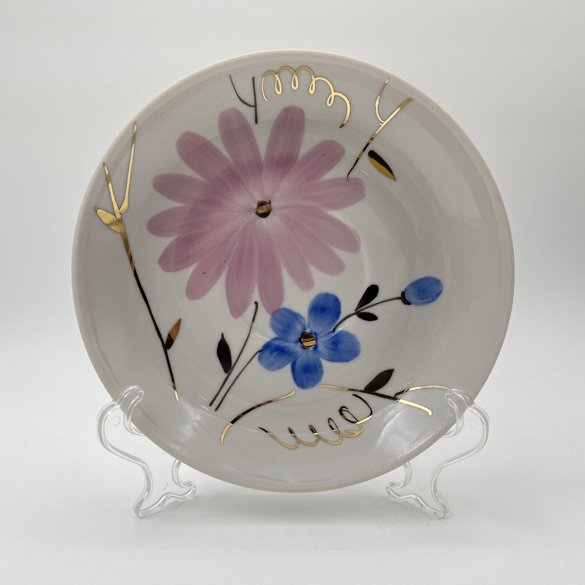 Пара чайная с цветочным декором в виде астр, фарфор, роспись, золочение, Дулевский фарфоровый завод (Дулёво), СССР, 1968-1991 гг.