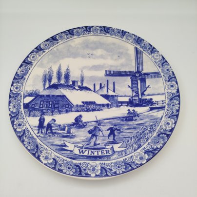 Тарелка декоративная "Winter" с изображением зимнего пейзажа, "Agro Delft Blauw", фарфор, печать, Нидерланды, 1980-2000 гг.