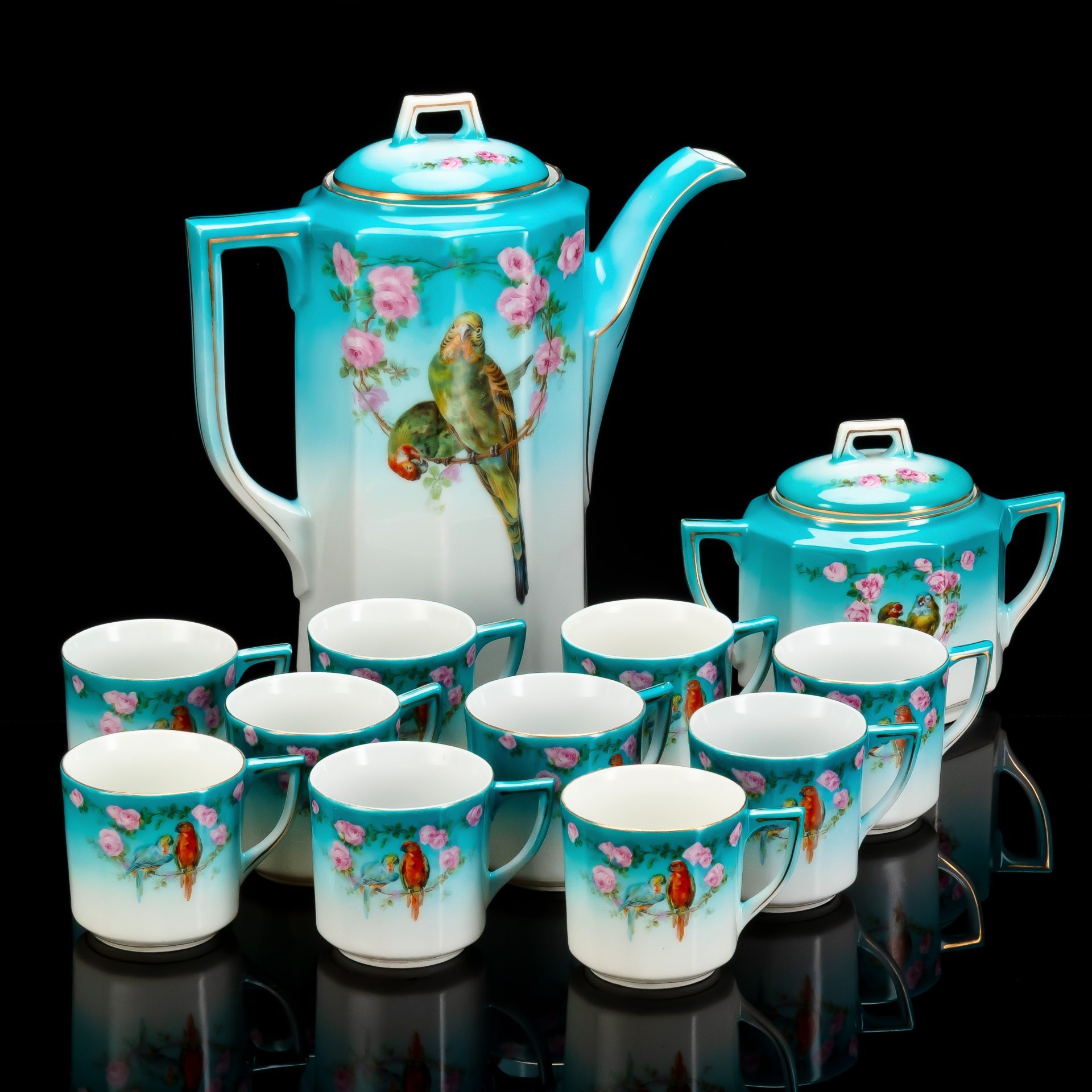 Сервиз кофейный в стиле Art Deco на 10 персон, украшенный изображением попугаев и роз (12 предметов), фарфор, деколь, золочение, C. Tielsch & Co., Германия, 1909-1930 гг.