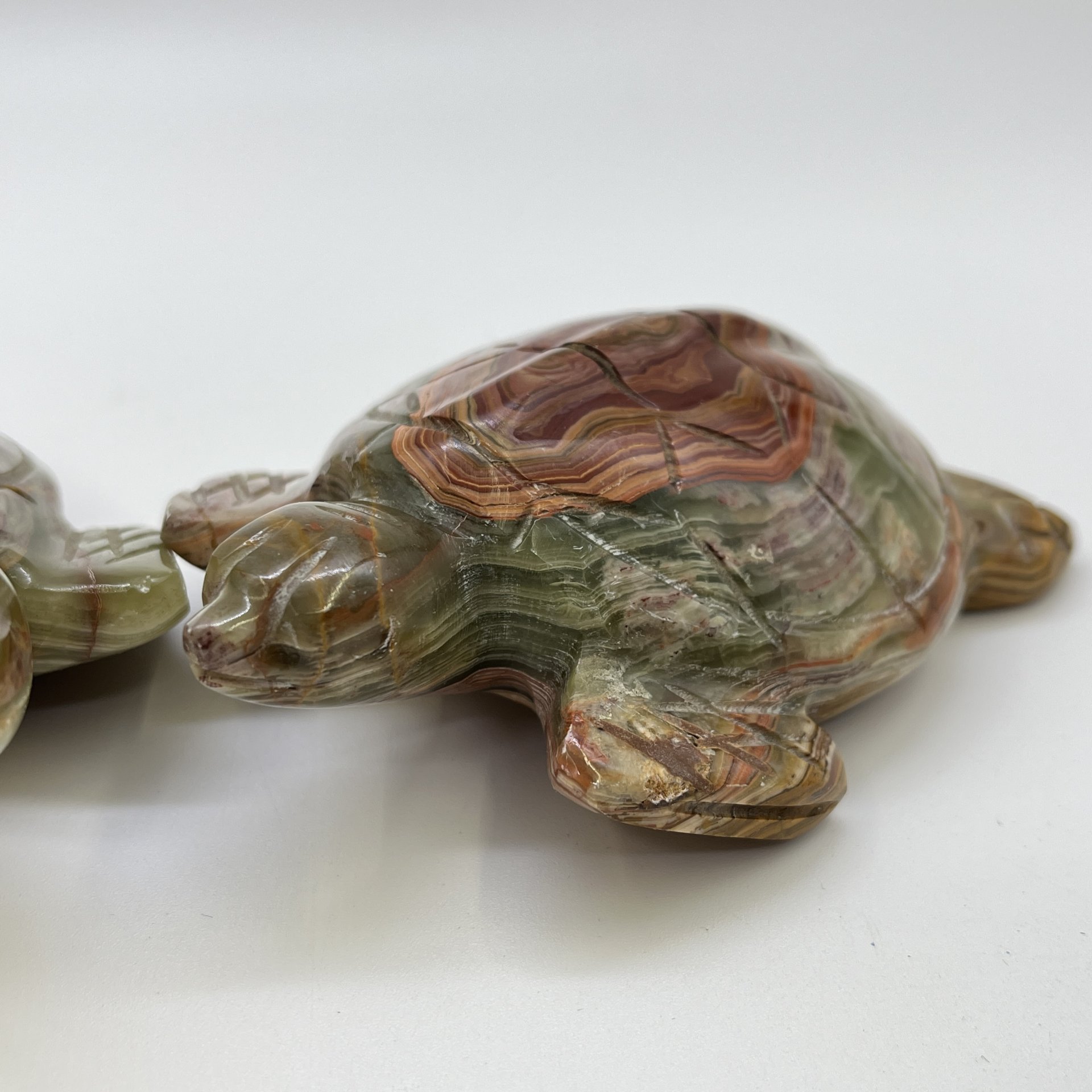 Набор из 2-х статуэток "Черепахи", оникс, резьба, Азия, 1990-2010 гг.