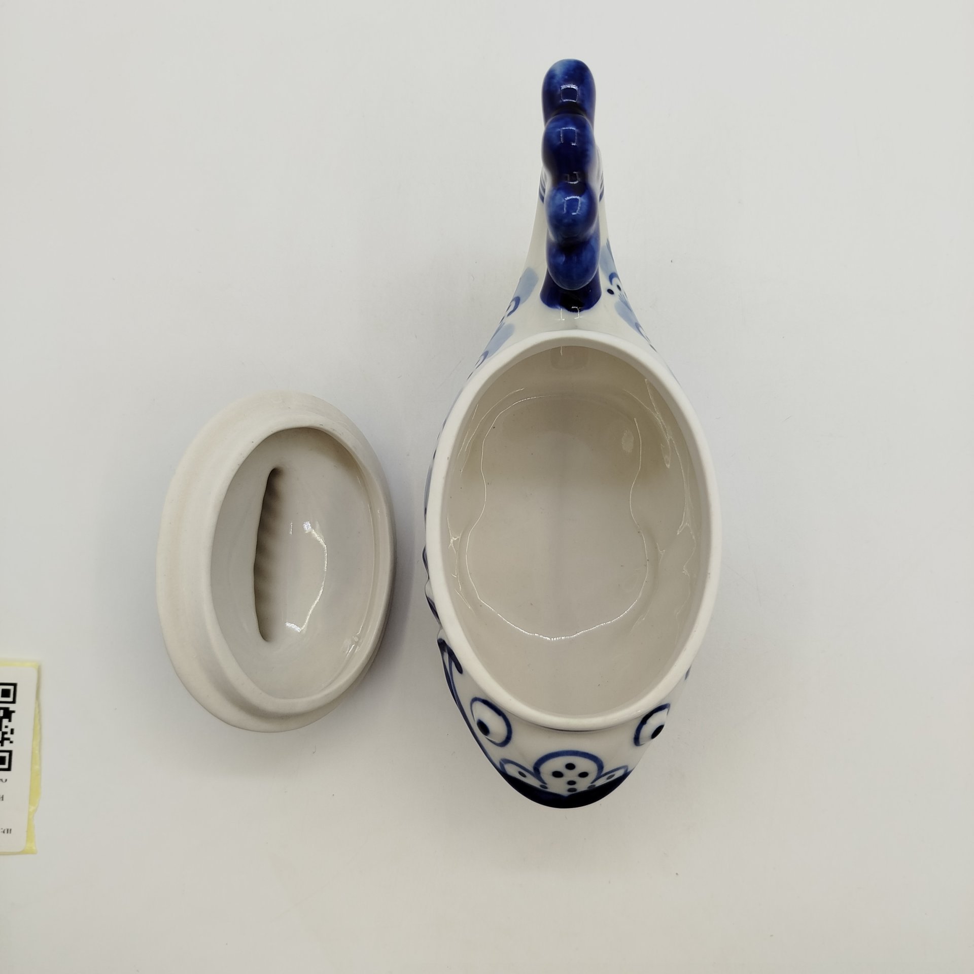 Икорница "Рыба-кит", фарфор, роспись, Объединение «Гжель», СССР, 1972-1985 гг.