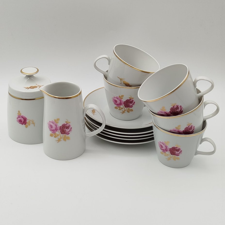 Набор сервировочный на 5 персон (12 предметов), украшенный изображением розы
