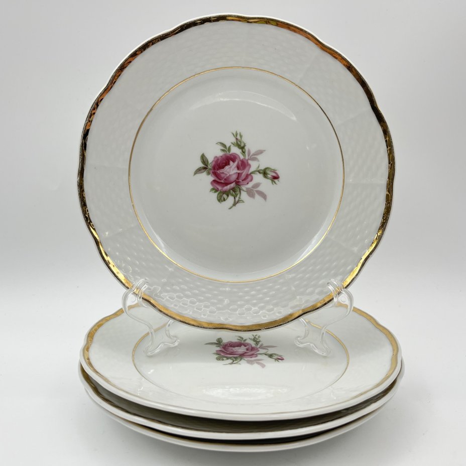 Набор из 4-х десертных тарелок с изображением розы, фарфор, деколь, золочение, Thun (Тун), Чехословакия, 1970-1992 гг.