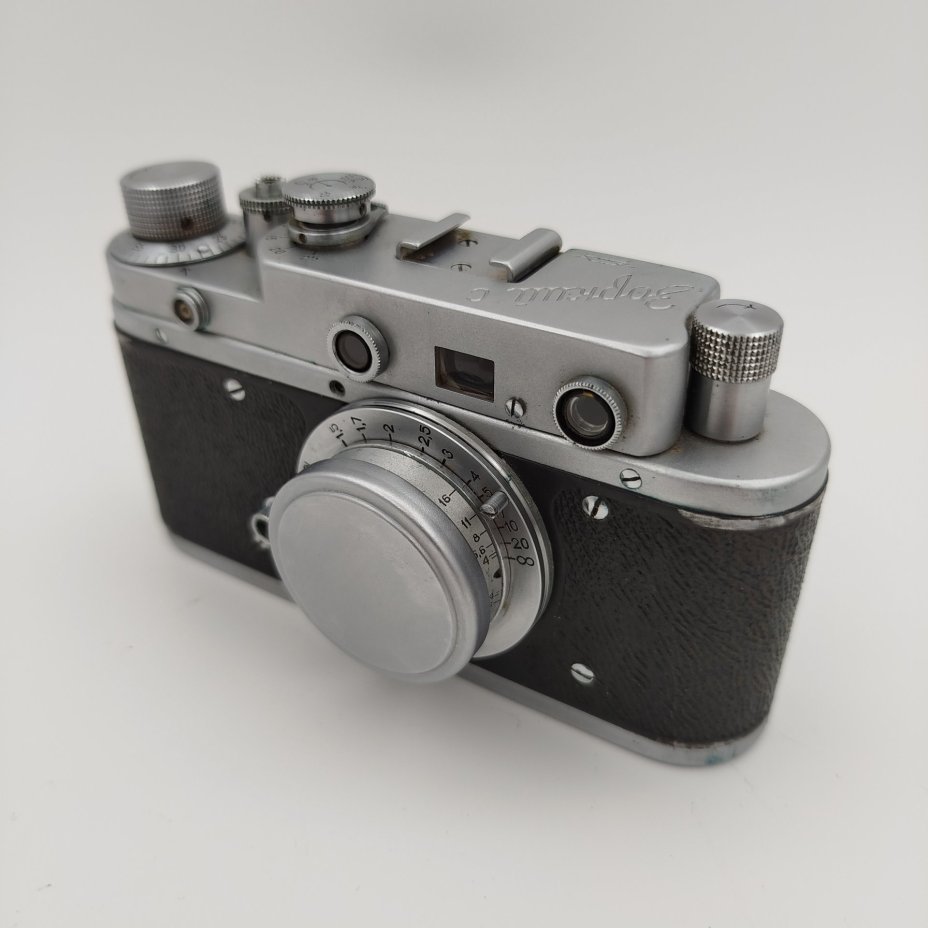 Фотоаппарат "Зоркий С" с объективом "Индустар 22" в оригинальном кофре, металл, кожа, стекло, Красногорский механический завод (КМЗ)
