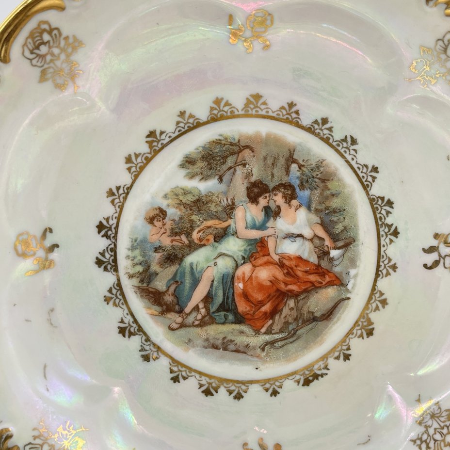 Набор из 2 десертных тарелок разного размера из сервиза "Мадонна"