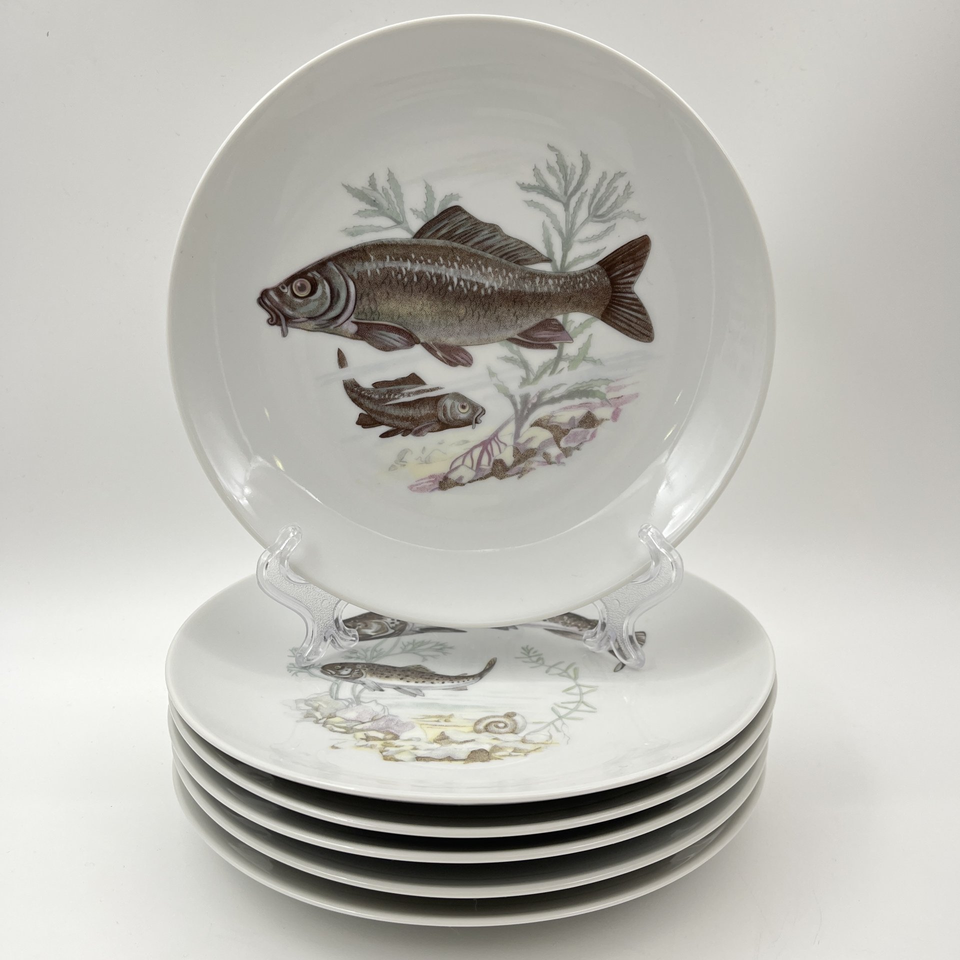 Набор тарелок на 6 персон с изображением рыб, фарфор, деколь, Kahla, ГДР, 1968-1987 гг.