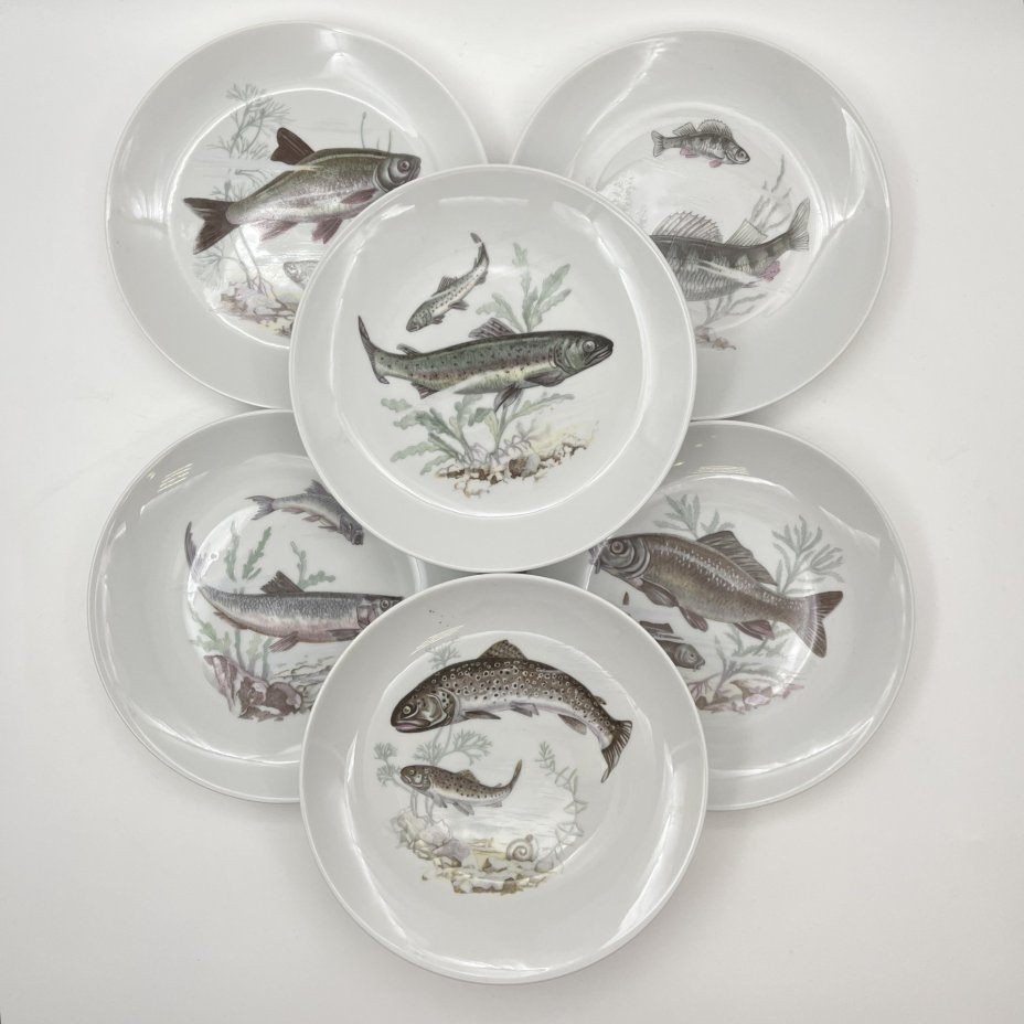 Набор тарелок на 6 персон с изображением рыб, фарфор, деколь, Kahla, ГДР, 1968-1987 гг.