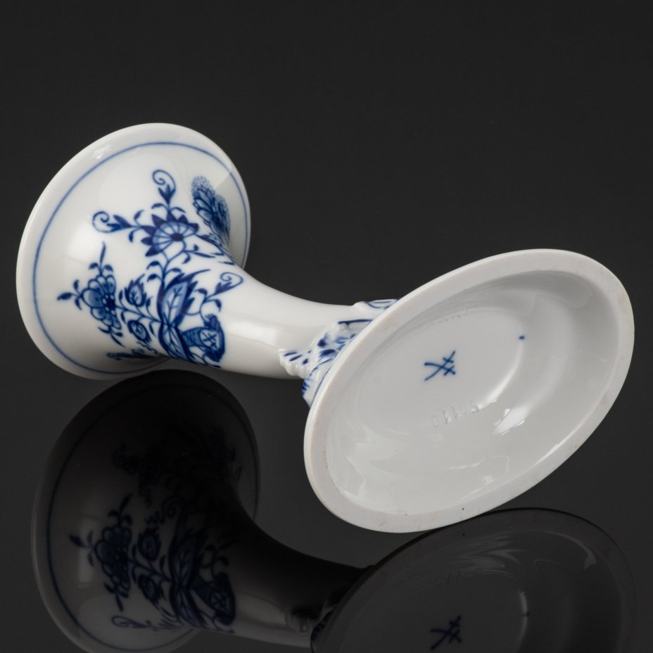 Ваза “Луковый узор”, фарфор, роспись, Meissen (Мейсенский фарфор), Германия, 2006 г.