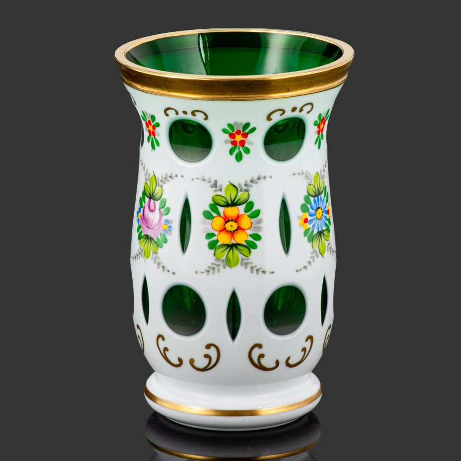 Ваза миниатюрная, украшенная цветочными элементами, Bohemia Crystal (Bohemia Glass)