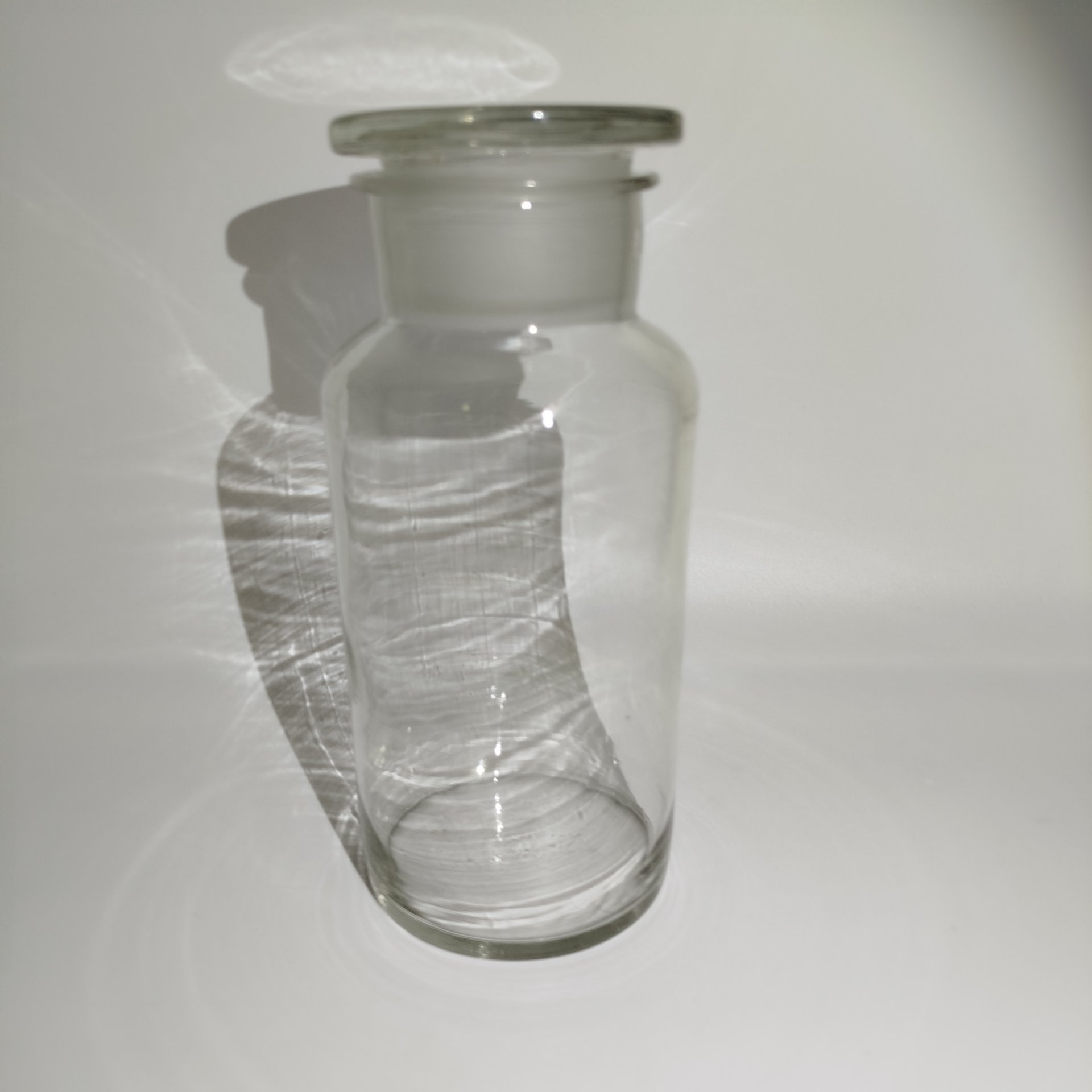 Банка с крышкой (для сыпучих продуктов), стекло, Россия, 1900-1940 гг.