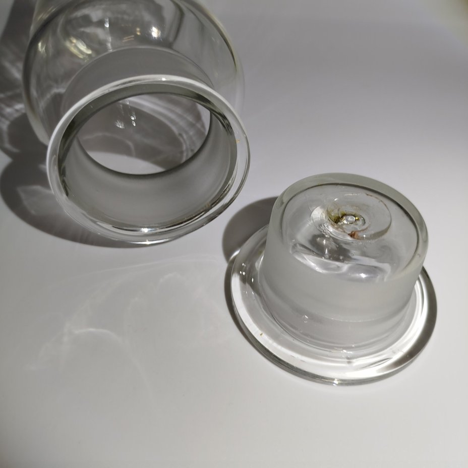 Банка с крышкой (для сыпучих продуктов)