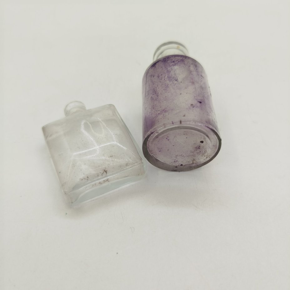 Набор из двух аптечных пузырьков, стекло, Россия, 1900-1930 гг.