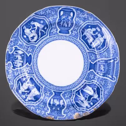 Тарелка с декором в виде античных сцен и ваз вдоль борта, Spode