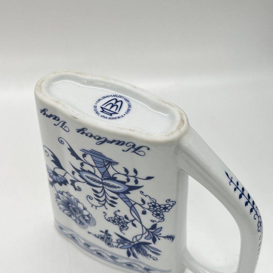 Поильник "Карловы Вары" с луковым узором, Viva Bohemia