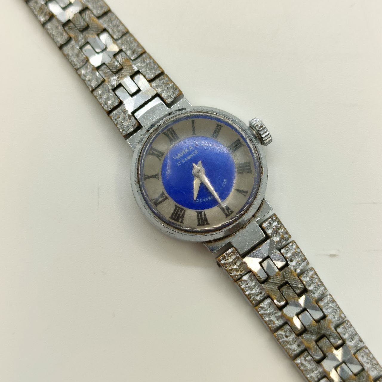 Часы наручные женские "Чайка" (17 камней), металл, стекло, золочение, Угличский часовой завод «Чайка», СССР, 1960-1980 гг.