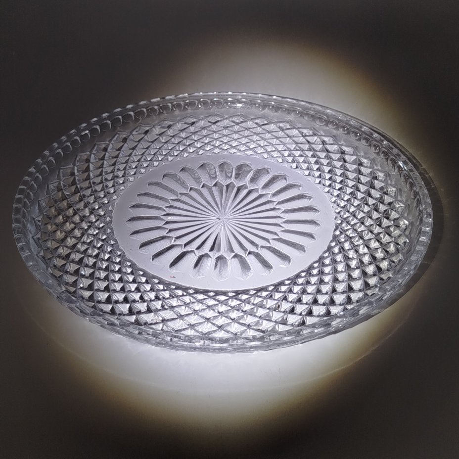 Поднос с рельефным геометрическим декором, хрусталь, пресс, Гусевской хрустальный завод (Гусь-Хрустальный), СССР, 1970-1990 гг.