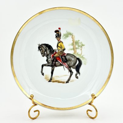Тарелка "Dragon du Danemark" (Драгон Дании) из серии "Champs Élysées Paris. European Cavalry" (Чемпионы Елисейских Полей. Европейская кавалерия), Rieber Bavaria