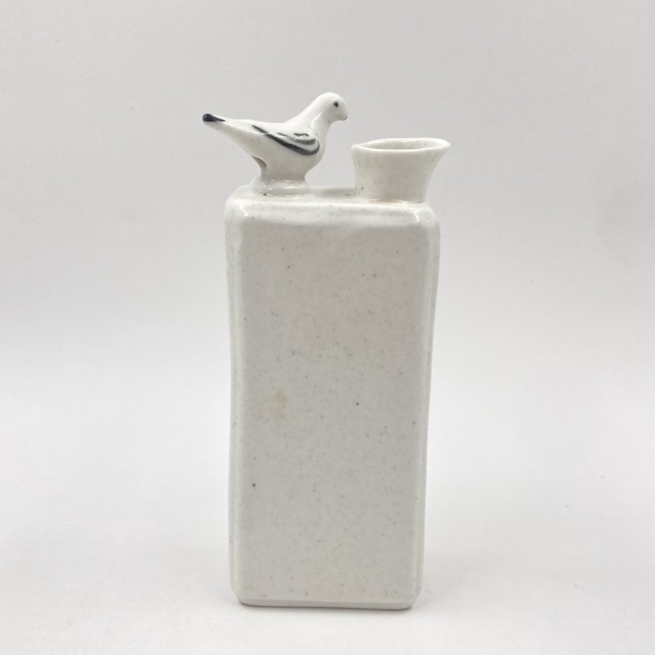 Штоф "Забава" ("Шутиха") с фигуркой птички, фарфор, роспись, СССР, 1960-1980 гг.