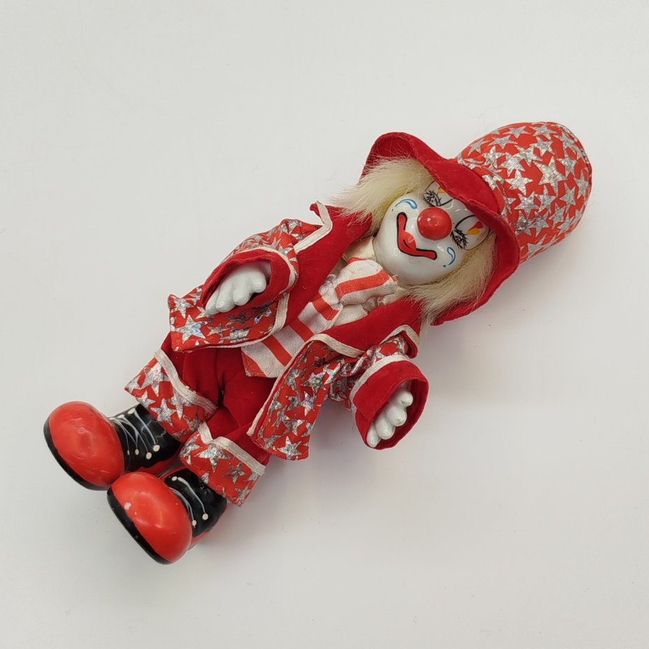 Статуэтка "Клоун", фарфор, текстиль, деколь, Российская Федерация, 2010-2020 гг.