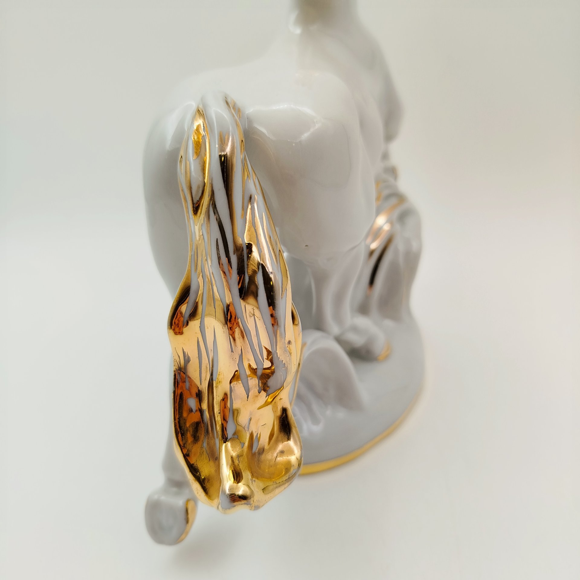 Статуэтка "Конь-огонь", автор формы И.С. Ефимов, фарфор, золочение, Ленинградский фарфоровый завод (ЛФЗ), СССР, 1960-1986 гг.