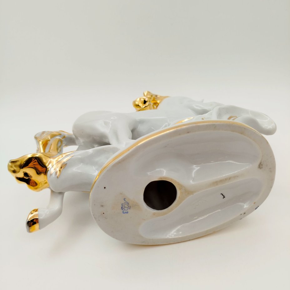 Статуэтка "Конь-огонь", автор формы И.С. Ефимов, фарфор, золочение, Ленинградский фарфоровый завод (ЛФЗ), СССР, 1960-1986 гг.