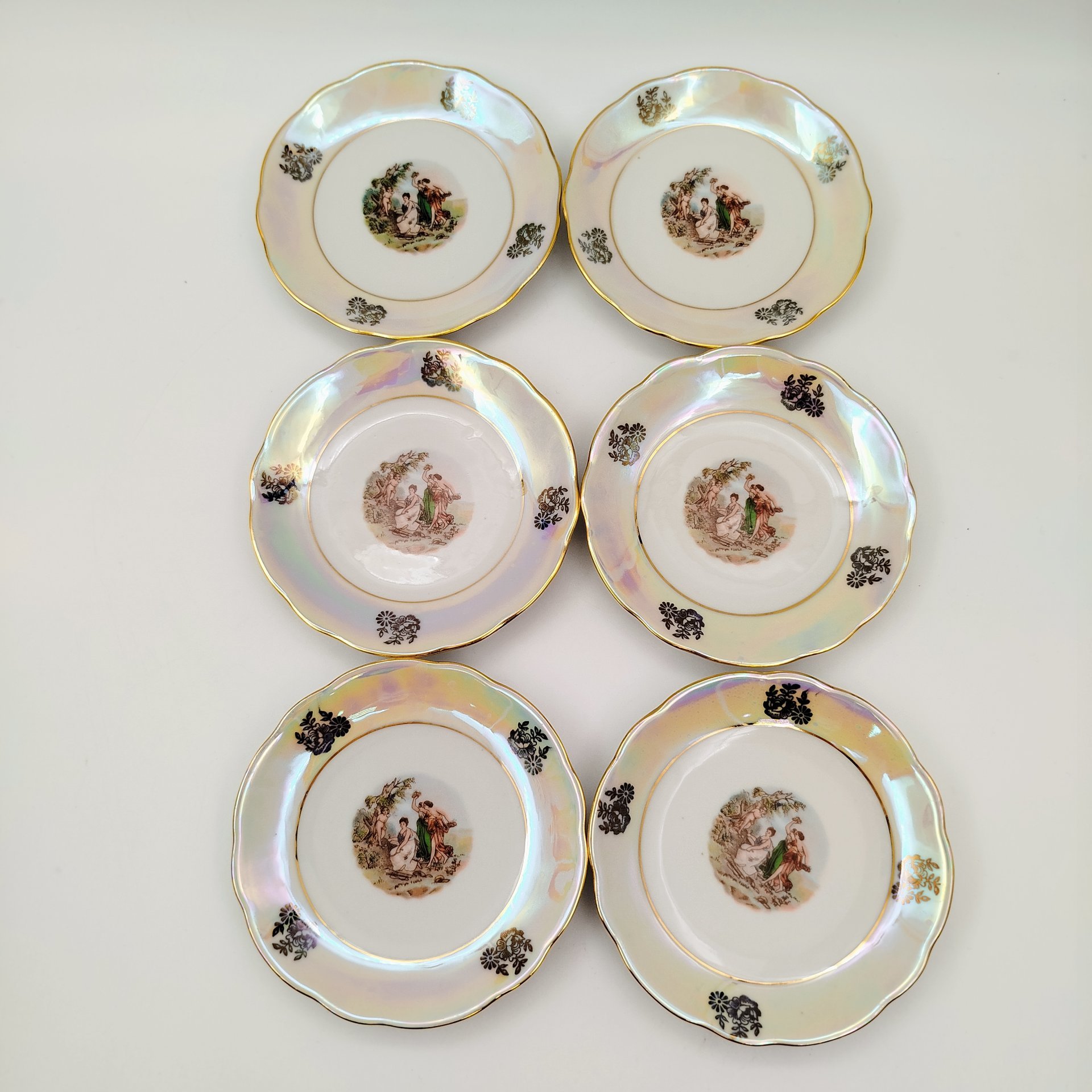 Набор из шести розеток "Мадонна"