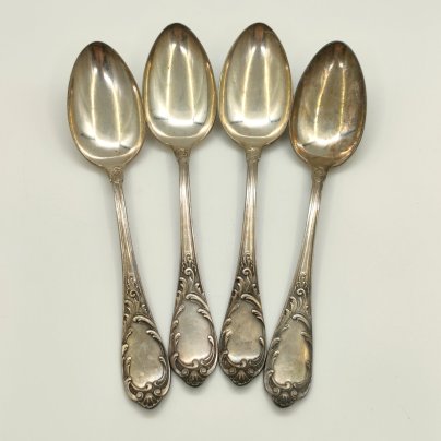 Набор из 4-х столовых ложек с растительным декором, мНЦ (медь-никель-цинк), штамповка, Вольнянский завод столовых приборов им. Шевченко (ЗiШ, ЗиШ), СССР, 1961-1991 гг.