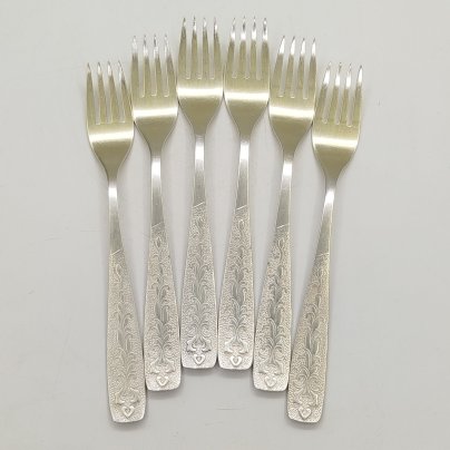 Набор из шести столовых вилок «Хмель», мНЦ (медь-никель-цинк), Завод «Проминь», СССР, 1960-1990 гг.