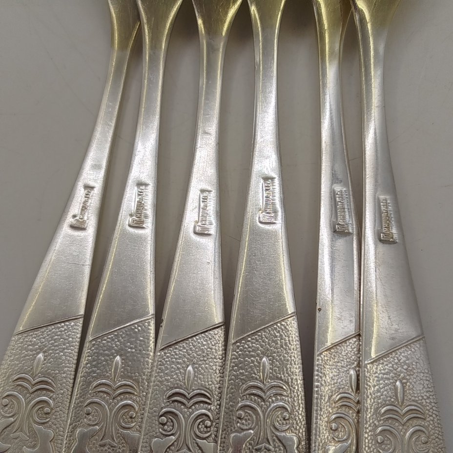 Набор из шести столовых вилок «Хмель», мНЦ (медь-никель-цинк), Завод «Проминь», СССР, 1960-1990 гг.