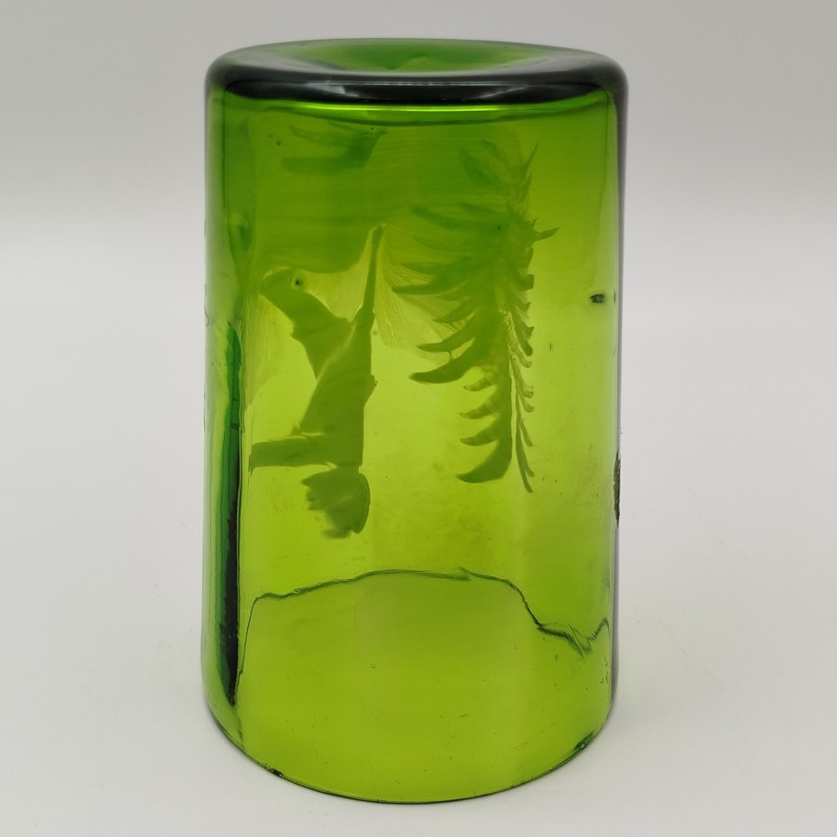 Стакан с изображением мальчика (Мэри Грегори)